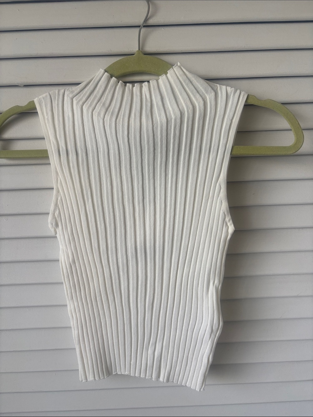 Zara White Ribbed Sleeveless Mock Neck Tank